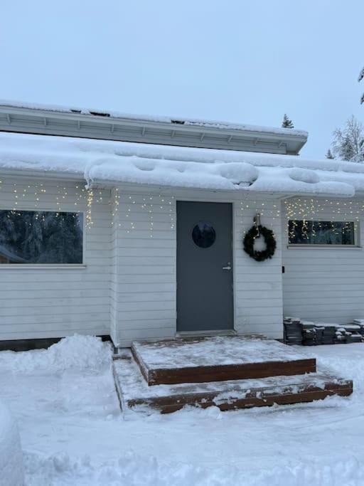 Arctic Circle Guesthouse Рованиеми Экстерьер фото